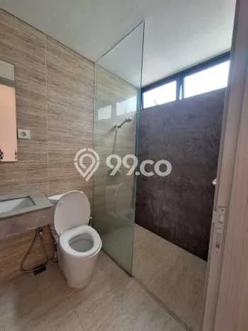 Jual Rumah Mewah Elegan Dengan View Eksklusif di Jakarta Garden City, Jakarta Timur Jual Rumah Mewah Elegan Dengan View Eksklusif di Jakarta Garden City, Jakarta Timur