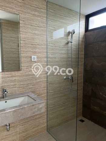 Ready to Use! Premium House LT 126m2 Desain Elegan di Jakarta Garden City Ready to Use! Premium House LT 126m2 Desain Elegan di Jakarta Garden City