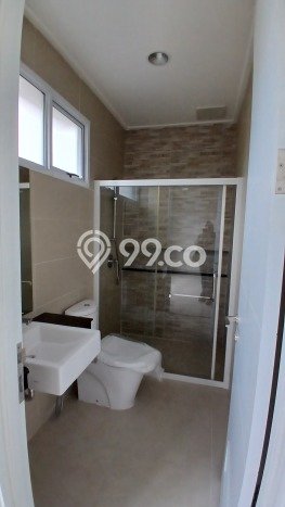 Disewakan Cepat Rumah Kondisi Bagus di Area Kelapa Gading, Jakarta Utara Disewakan Cepat Rumah Kondisi Bagus di Area Kelapa Gading, Jakarta Utara