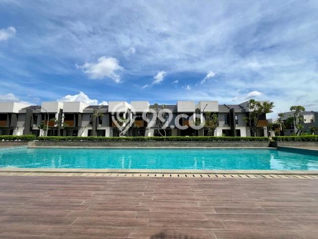 Disewakan! Rumah 3 Kamar Tidur &
2 Kamar Mandi di Summarecon Crown Gading, Bekasi Disewakan! Rumah 3 Kamar Tidur &
2 Kamar Mandi di Summarecon Crown Gading, Bekasi