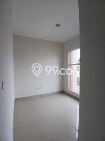 Lokasi terbaik! Rumah siap huni disewakan di Kelapa Gading LB 142m2 Lokasi terbaik! Rumah siap huni disewakan di Kelapa Gading LB 142m2