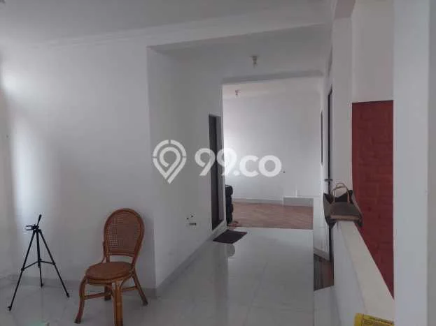 Rumah Eksklusif Siap Huni LT 352m2 di Matraman, Jakarta Timur Rumah Eksklusif Siap Huni LT 352m2 di Matraman, Jakarta Timur