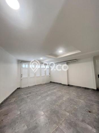 Rumah Eksklusif Dijual LT 400m2 di Cakung, Jakarta Timur Rumah Eksklusif Dijual LT 400m2 di Cakung, Jakarta Timur