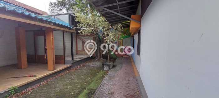 Unit Komersial Dijual di Bandung Wetan Bandung Luas Tanah 1100m2, Luas Bangunan 600m2 Unit Komersial Dijual di Bandung Wetan Bandung Luas Tanah 1100m2, Luas Bangunan 600m2