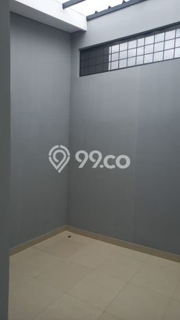 Siap Huni Rumah Mewah 4 Kamar di Regol Dekat ke Mana Saja Siap Huni Rumah Mewah 4 Kamar di Regol Dekat ke Mana Saja