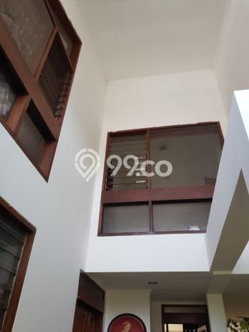 Ready to Use! Luxury House LT 440m2 Desain Elegan di Riau Ready to Use! Luxury House LT 440m2 Desain Elegan di Riau