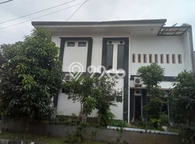 Rumah Mewah LB 250m2 Siap Huni Desain Elegan di Kopo, Bandung Rumah Mewah LB 250m2 Siap Huni Desain Elegan di Kopo, Bandung
