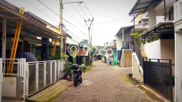 Rumah Luas Asri 3 KT Siap Huni di Cimahi Bandung Rumah Luas Asri 3 KT Siap Huni di Cimahi Bandung