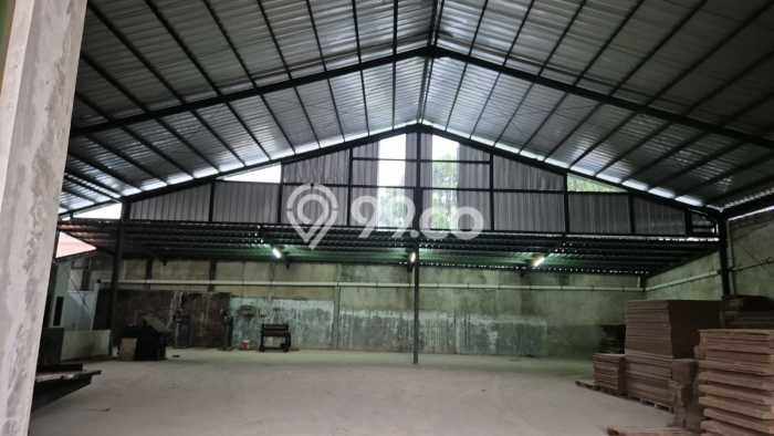 Gudang Dijual di Prime Area Bandung Luas 700m2 Gudang Dijual di Prime Area Bandung Luas 700m2