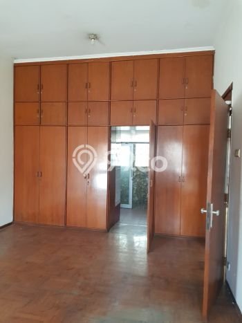 Ready to Use! Luxury House LT 440m2 Desain Elegan di Riau Ready to Use! Luxury House LT 440m2 Desain Elegan di Riau
