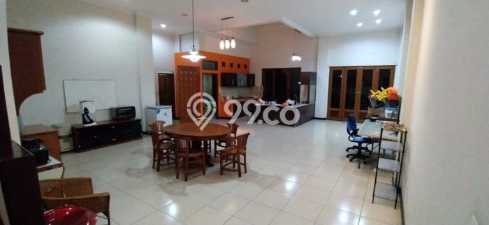 For Sale! Luxury House LT 278m2 Desain Modern di Setra Duta For Sale! Luxury House LT 278m2 Desain Modern di Setra Duta
