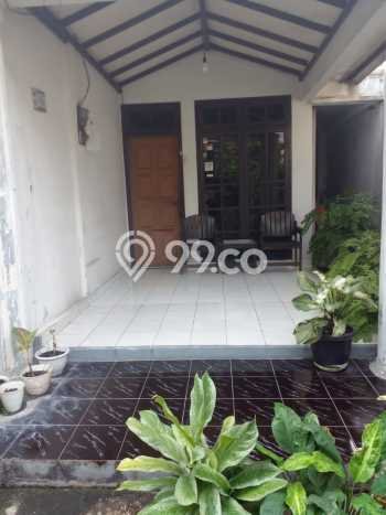 Hunian Mewah LB 258m2 Siap Huni Desain Elegan di Condet, Jakarta Timur Hunian Mewah LB 258m2 Siap Huni Desain Elegan di Condet, Jakarta Timur