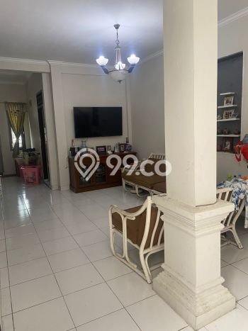 Rumah Elit LB 200m2 Siap Huni Desain Elegan di Bintaro, Tangerang Selatan Rumah Elit LB 200m2 Siap Huni Desain Elegan di Bintaro, Tangerang Selatan
