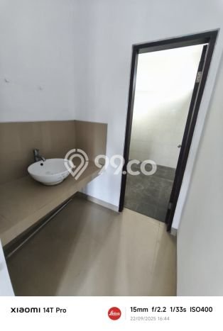 Rumah 4 Kamar Tidur Desain Minimalis di , Dekat Fasilitas Umum, Denpasar Rumah 4 Kamar Tidur Desain Minimalis di , Dekat Fasilitas Umum, Denpasar