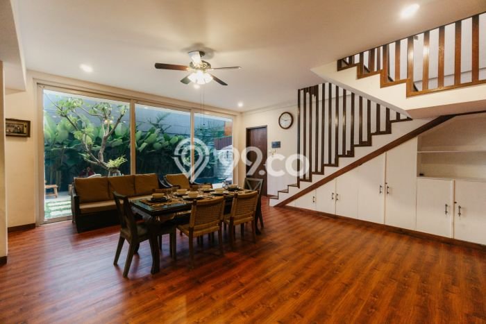 For Sale Vila Kawasan , Area 217m2m², Lingkungan Asri For Sale Vila Kawasan , Area 217m2m², Lingkungan Asri
