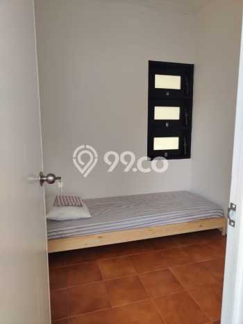 Rumah Premium di , 2 KT, Lingkungan Nyaman, Luas 198m2m² LB 200m2m² Rumah Premium di , 2 KT, Lingkungan Nyaman, Luas 198m2m² LB 200m2m²