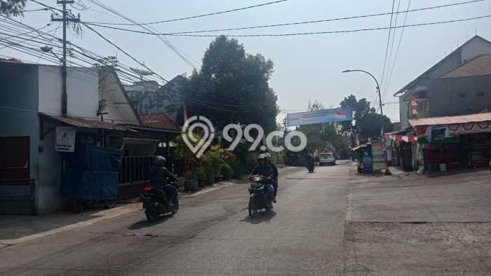 SPECIAL OFFER! Rumah Asri area , Luas 440m2m² Bangunan 350m2m² SPECIAL OFFER! Rumah Asri area , Luas 440m2m² Bangunan 350m2m²