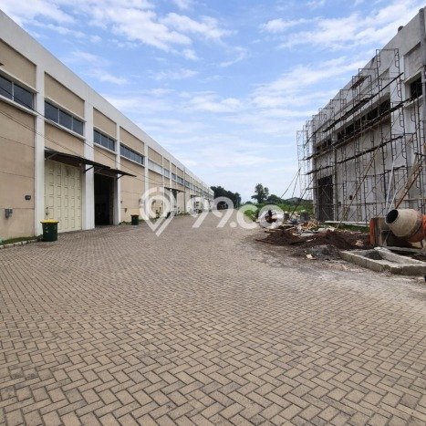 FOR SALE! Gudang di Driyorejo Gresik, LT 504m2, LB 504m2 FOR SALE! Gudang di Driyorejo Gresik, LT 504m2, LB 504m2