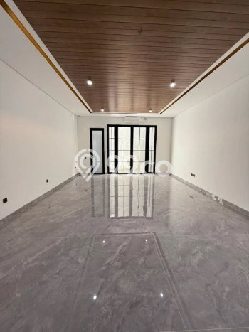 Rumah Strategis di Citraland, Surabaya, Luas 264m2m² Bangunan 662m2m² - HARGA NEGO! Rumah Strategis di Citraland, Surabaya, Luas 264m2m² Bangunan 662m2m² - HARGA NEGO!