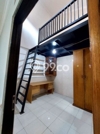 Jual Rumah Minimalis Bagus Punya 4 KT di Wiyung Surabaya SHM Jual Rumah Minimalis Bagus Punya 4 KT di Wiyung Surabaya SHM