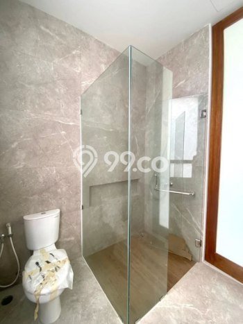 Dijual Rumah Mewah Exclusive di Wiyung, Surabaya Dijual Rumah Mewah Exclusive di Wiyung, Surabaya
