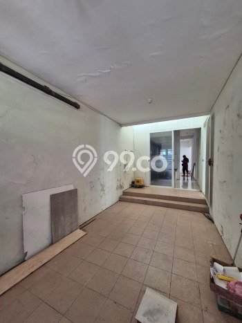 Siap Huni Rumah Mewah 4 Kamar di Wiyung Dekat ke Mana Pun Siap Huni Rumah Mewah 4 Kamar di Wiyung Dekat ke Mana Pun