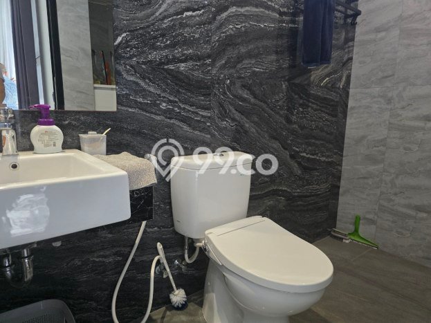 Rumah SUPER MEWAH! di , Surabaya, Luas 343m2m² Bangunan 650m2m², BISA KPR Rumah SUPER MEWAH! di , Surabaya, Luas 343m2m² Bangunan 650m2m², BISA KPR