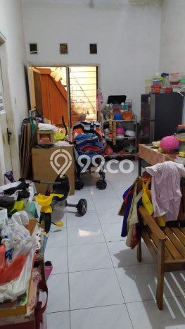 For Sale Rumah 4 Kamar Lokasi Ideal Bagus dan Strategis di Tambaksari For Sale Rumah 4 Kamar Lokasi Ideal Bagus dan Strategis di Tambaksari