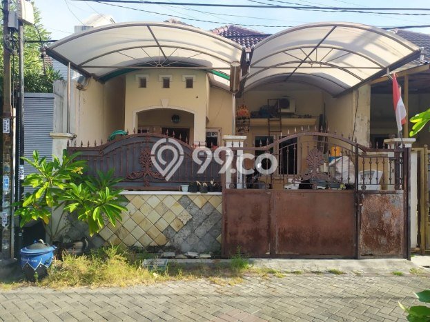 For Sale Rumah 4 Kamar Lokasi Ideal Bagus dan Strategis di Tambaksari For Sale Rumah 4 Kamar Lokasi Ideal Bagus dan Strategis di Tambaksari