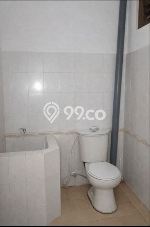 For Sale Rumah 4 Kamar Lokasi Strategis Bagus dan Strategis di Wiyung For Sale Rumah 4 Kamar Lokasi Strategis Bagus dan Strategis di Wiyung