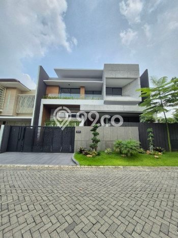 Rumah di Pakuwon Indah, Surabaya, Luas 330m2m² Bangunan 600m2m² Rumah di Pakuwon Indah, Surabaya, Luas 330m2m² Bangunan 600m2m²