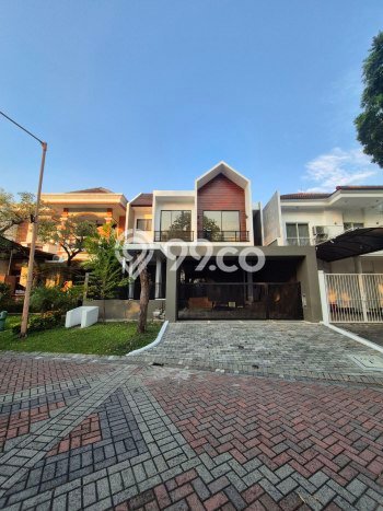 Ready to Use! Premium House LT 192m2 Desain Elegan di Graha Ready to Use! Premium House LT 192m2 Desain Elegan di Graha