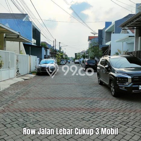 Rumah Area Strategis di Rungkut, Surabaya, LT 105m2m² Bangunan 90m2m² Rumah Area Strategis di Rungkut, Surabaya, LT 105m2m² Bangunan 90m2m²
