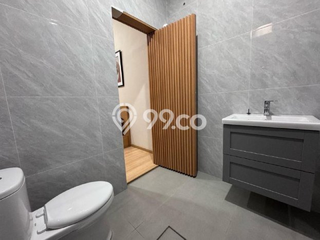 KESEMPATAN EMAS! Rumah di , Surabaya, Luas 78m2m² Bangunan 60m2m² KESEMPATAN EMAS! Rumah di , Surabaya, Luas 78m2m² Bangunan 60m2m²