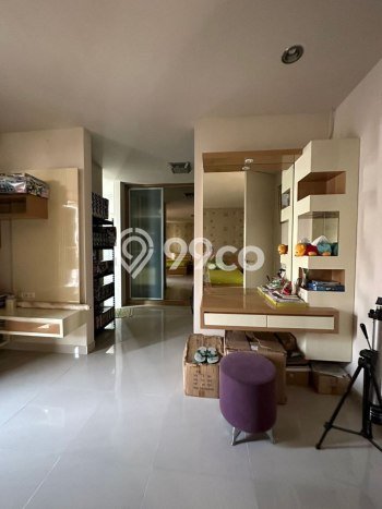 Rumah Mewah Siap Huni LT 240m2 di Wiyung, Surabaya Rumah Mewah Siap Huni LT 240m2 di Wiyung, Surabaya