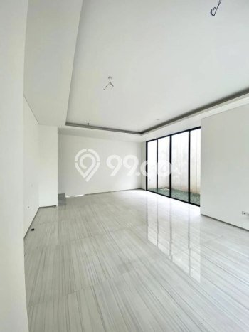 Dijual Rumah Mewah Exclusive di Wiyung, Surabaya Dijual Rumah Mewah Exclusive di Wiyung, Surabaya