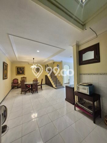 Dijual Rumah 3 Kamar Lokasi Strategis Bagus dan Strategis di Sukolilo Dijual Rumah 3 Kamar Lokasi Strategis Bagus dan Strategis di Sukolilo