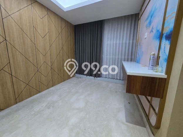 Hunian Apartemen Mewah & Prestisius 4 BR di Genteng, Surabaya Hunian Apartemen Mewah & Prestisius 4 BR di Genteng, Surabaya