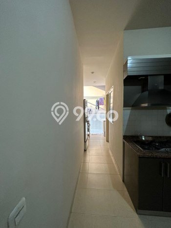 Rumah Mewah Siap Huni LT 240m2 di Wiyung, Surabaya Rumah Mewah Siap Huni LT 240m2 di Wiyung, Surabaya