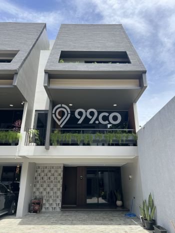 Hunian Mewah LB 240m2 Siap Pakai Desain Elegan di Kemang, Jakarta Selatan Hunian Mewah LB 240m2 Siap Pakai Desain Elegan di Kemang, Jakarta Selatan