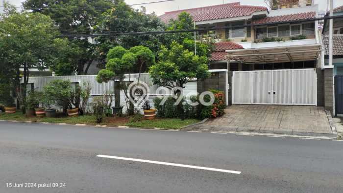Jual Rumah Mewah Megah Dengan View Cantik di Pondok Indah, Jakarta Selatan Jual Rumah Mewah Megah Dengan View Cantik di Pondok Indah, Jakarta Selatan