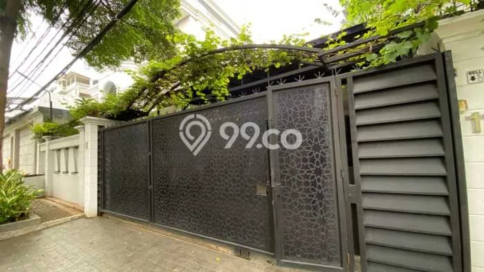 For Sale Rumah Elit Exclusive di Menteng, Jakarta Pusat For Sale Rumah Elit Exclusive di Menteng, Jakarta Pusat