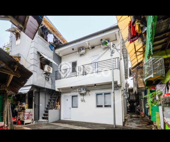 Dijual Kost Strategis di Sawah Besar, Jakarta Pusat 9 KT, 10 KM, Luas Bangunan 144m2 Dijual Kost Strategis di Sawah Besar, Jakarta Pusat 9 KT, 10 KM, Luas Bangunan 144m2