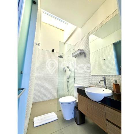For Sale! Luxury House LT 241m2 Desain Elegan di Ungasan For Sale! Luxury House LT 241m2 Desain Elegan di Ungasan