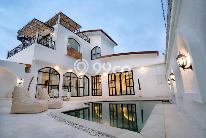 PELUANG INVESTASI! Vila di , Luas 300m2m², Prospek Menjanjikan PELUANG INVESTASI! Vila di , Luas 300m2m², Prospek Menjanjikan