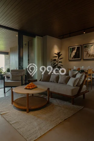 LOKASI STRATEGIS! Vila di , Dimensi 131m2m², Akses ke fasilitas umum LOKASI STRATEGIS! Vila di , Dimensi 131m2m², Akses ke fasilitas umum