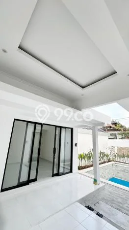 HOT DEAL! Vila Kawasan Tibubeneng, Luas 150m², Area Strategis HOT DEAL! Vila Kawasan Tibubeneng, Luas 150m², Area Strategis
