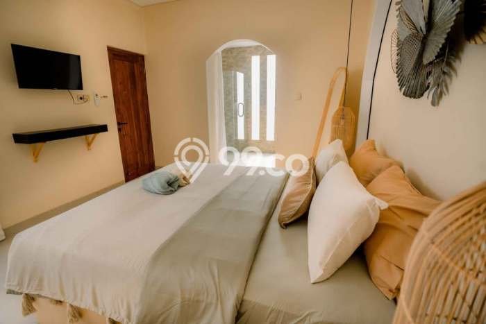 PELUANG INVESTASI! Vila di , Luas 300m2m², Prospek Menjanjikan PELUANG INVESTASI! Vila di , Luas 300m2m², Prospek Menjanjikan