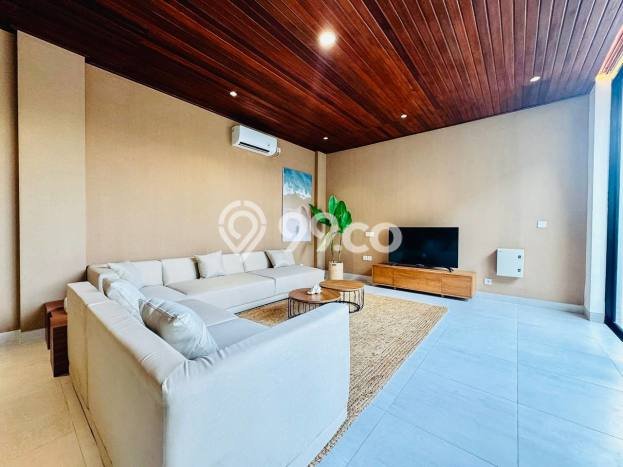 DIJUAL! Vila di Tibubeneng, Luas 200m², Akses Mudah Pusat Kota DIJUAL! Vila di Tibubeneng, Luas 200m², Akses Mudah Pusat Kota