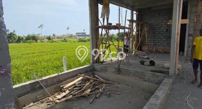 Vila Strategis Kawasan , Area 200m2m², Akses Badung, Badung Vila Strategis Kawasan , Area 200m2m², Akses Badung, Badung